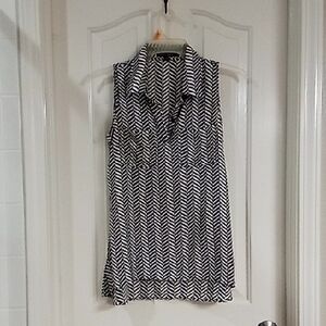 Ava & Grace Monochrome Chevron Sleeveless Blouse